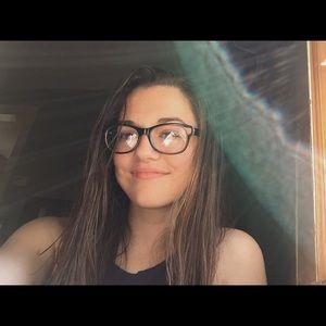 Meet your Posher, Logan